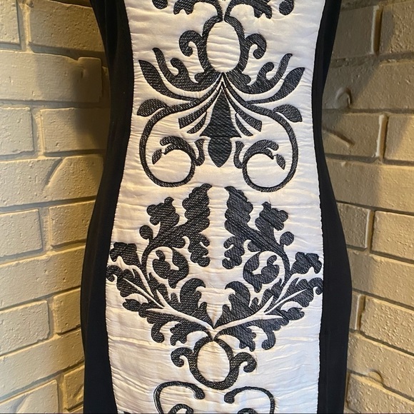 Yoana Baraschi Bodycon Stretch Embroidered  Silk Cocktail Dress Black Sz XS - Picture 3 of 11